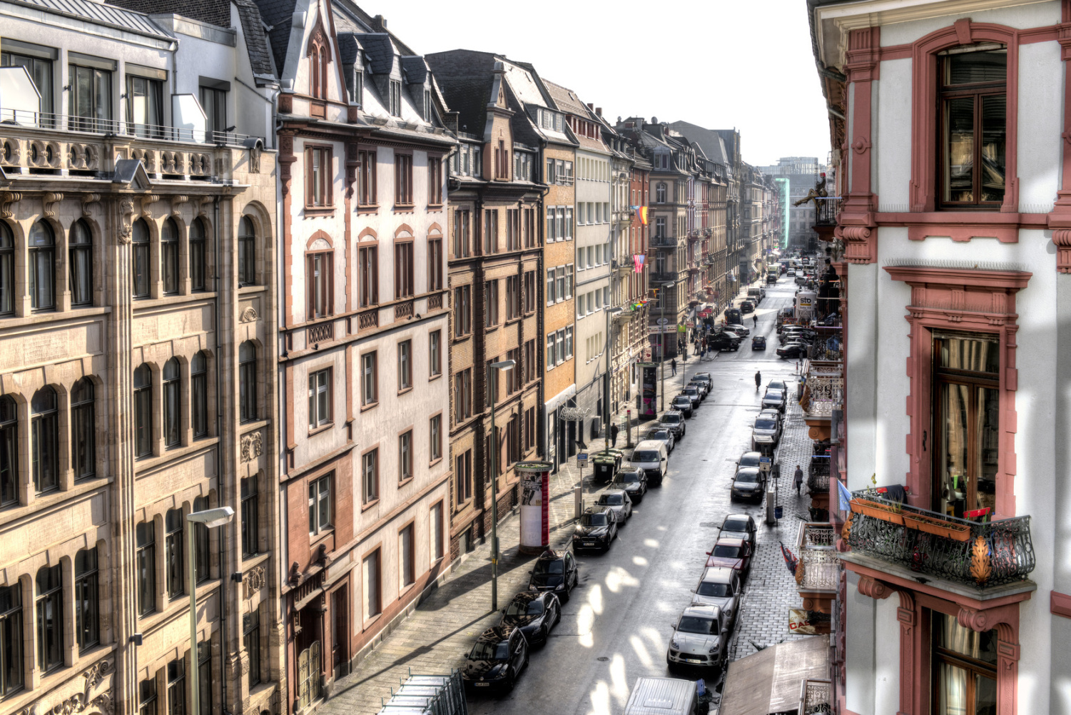 Prostitution Frankfurt | Privatdetektiv Frankfurt | Detektei Frankfurt | Aaden Detektive Frankfurt